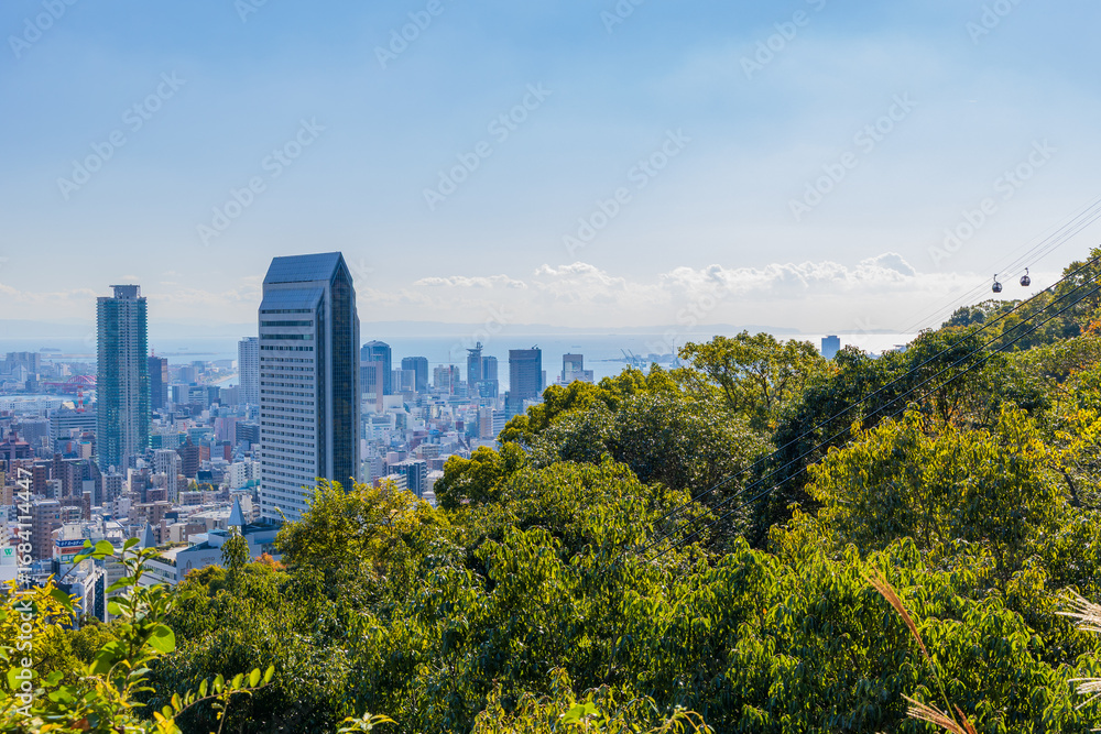 Obraz premium 日本の風景・秋 兵庫県神戸市 布引の滝（見晴らし展望台）
