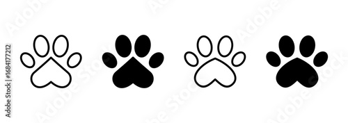 Paw icon vector. paw print sign and symbol. dog or cat paw