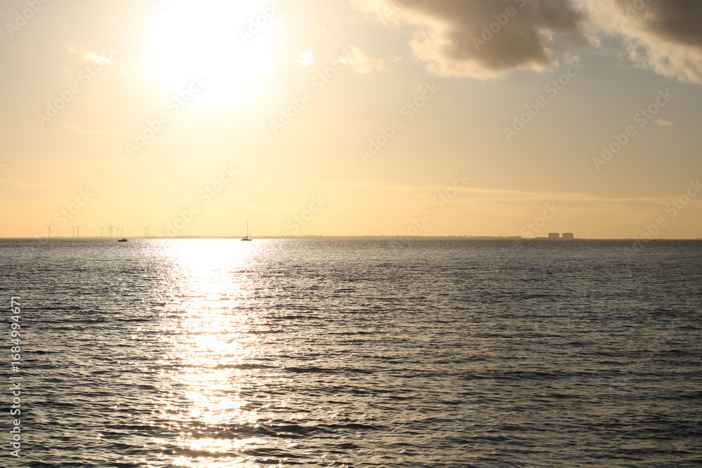 Fototapeta premium sunset over the sea