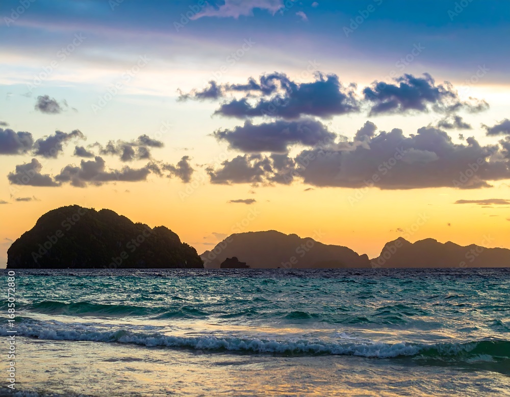 Naklejka premium Tropical sunset over islands