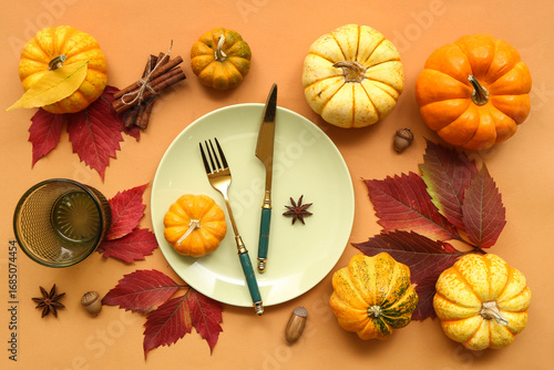Autumn harvest table settin...