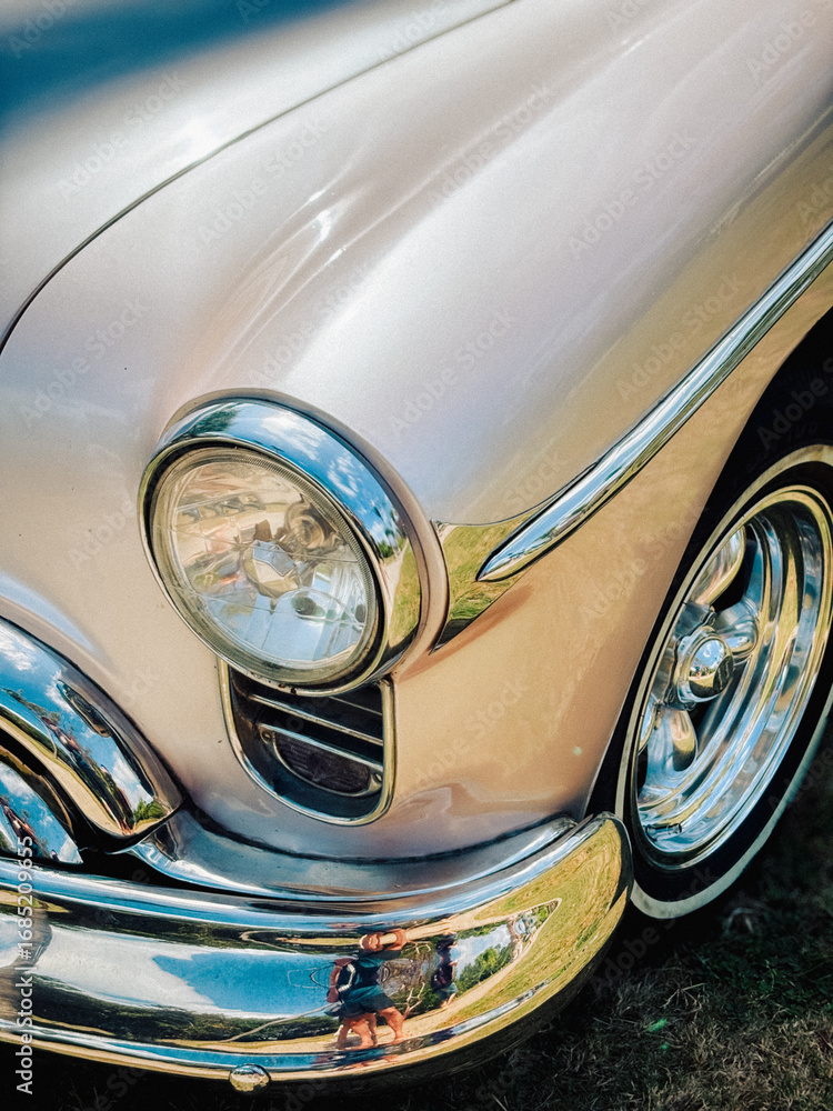 Fototapeta premium Close-up of an Old Classic Car Front Fender