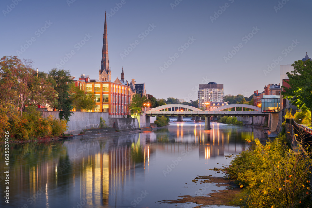 Obraz premium Cambridge, Ontario, Canada on the Grand River