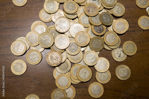 PESOS MEXICANOS