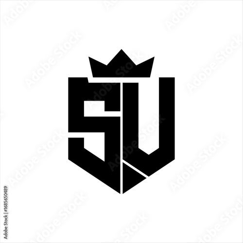 SV Vector image of a shield with a sharp geometric style and a pointed crown