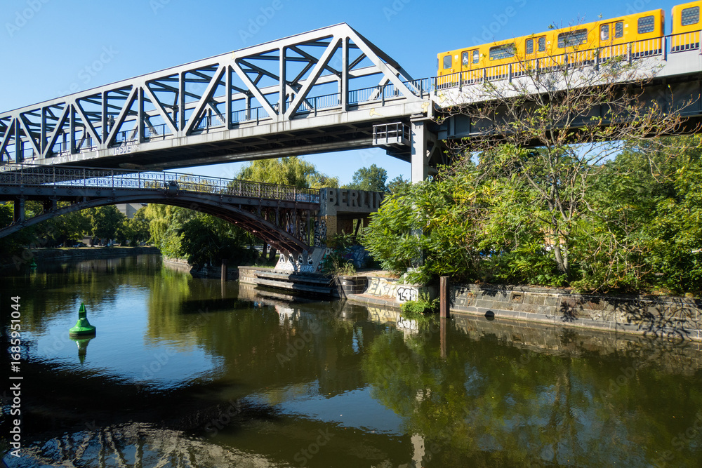 Fototapeta premium Berlin U-Bahn and Landwehrkanal
