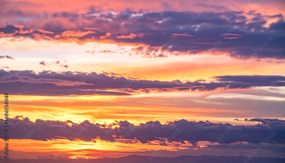 Naklejka premium Colorful sunset cloudscape