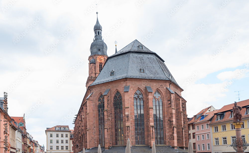 Obraz premium historical Heiliggeistkirche church, old town of Heidelberg