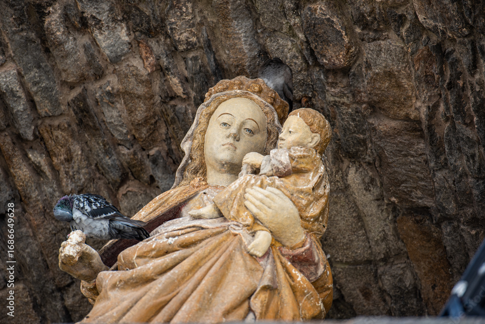 Fototapeta premium Saint Malo a fortress city in a bay of the French Atlantic coast
