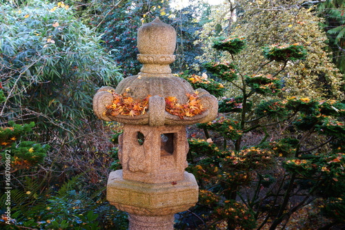 Lanterne japonaise pierre