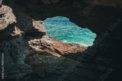 The Grotto trail, cave near the lake, South Bruce Peninsula