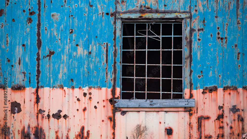 Naklejka premium ruined street and destroyed houses in Kiev war in Ukraine