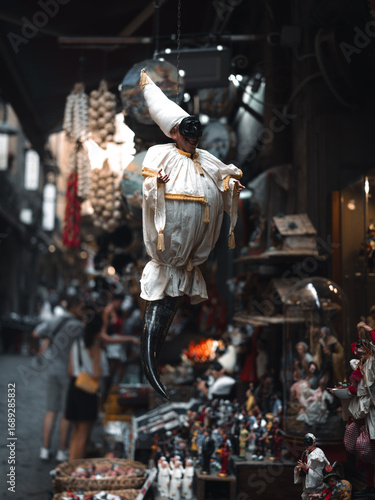 market in naples