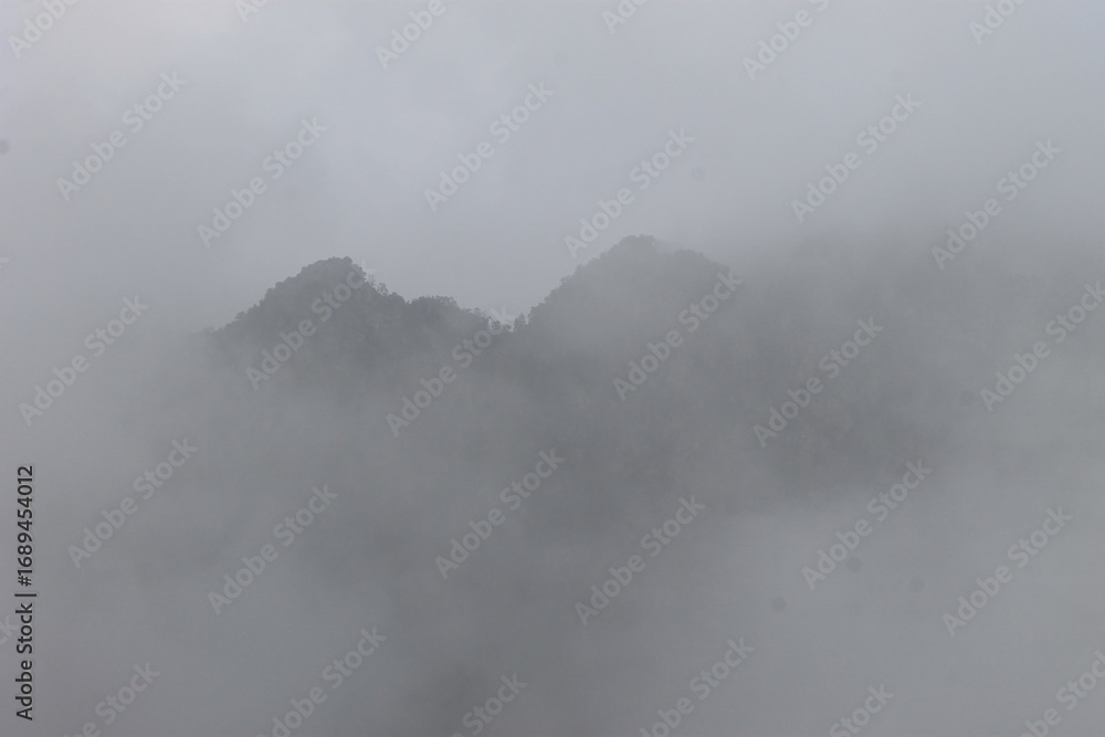Fototapeta premium 2025 - Lac de Gaube / Pont d´Espagne - Cauterets