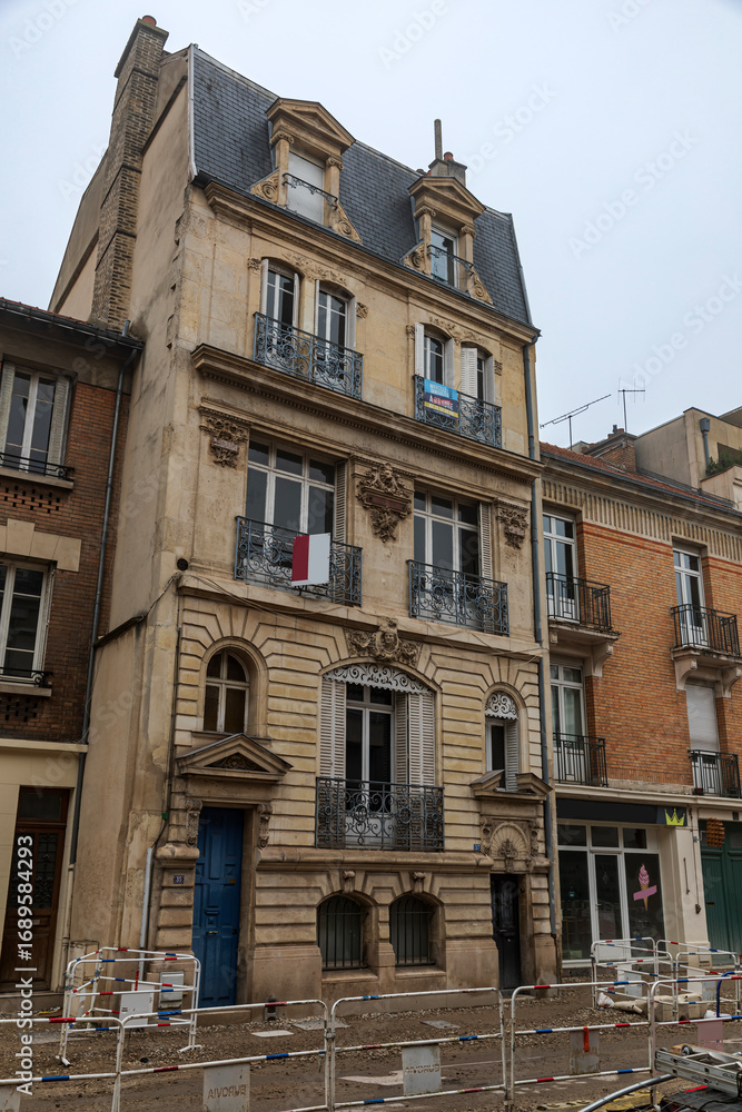 Fototapeta premium Old building