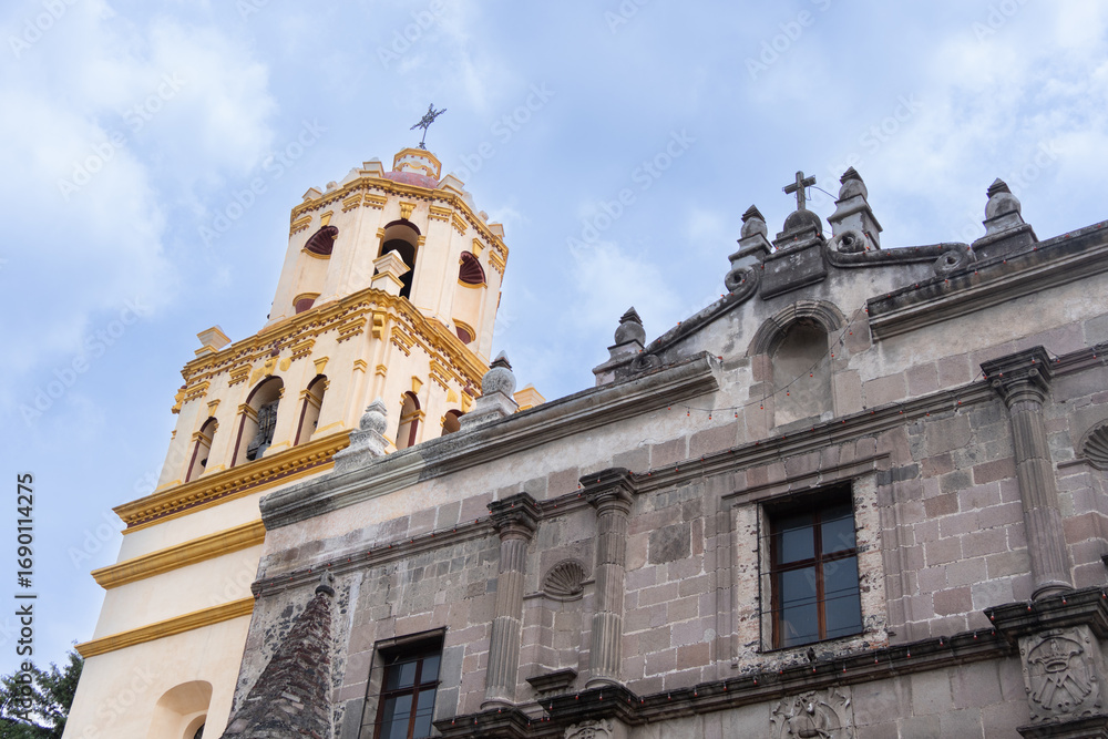 Fototapeta premium Coyoacan center church in Mexico City.