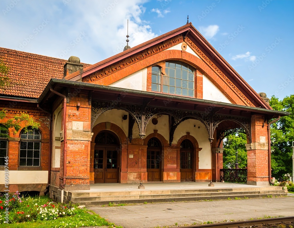 Obraz premium Old brick train station facade