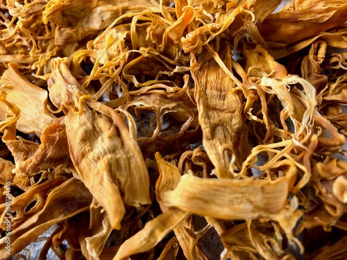 Dried bamboo shoots