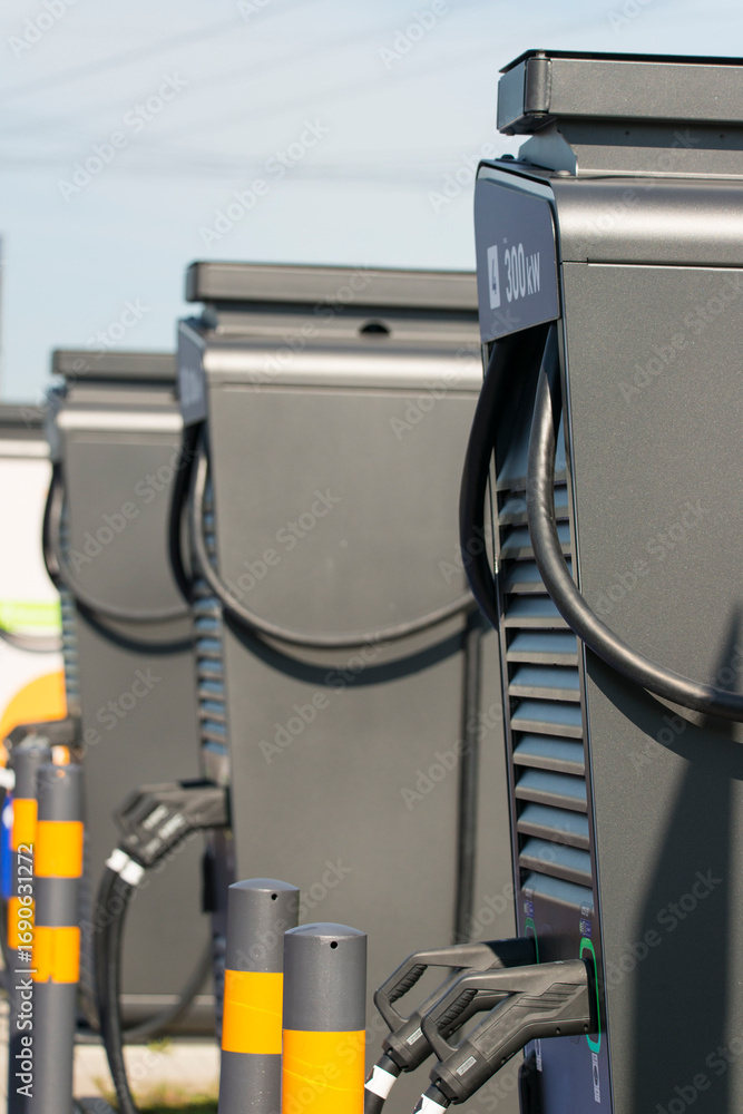 Fototapeta premium Ladesäulen