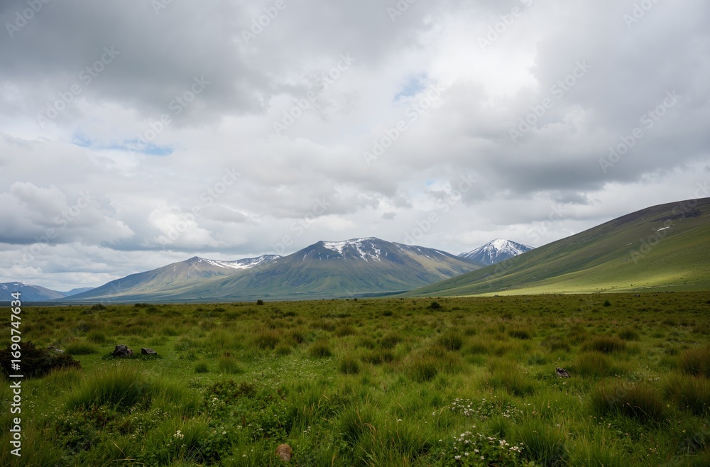 Fototapeta premium mountain landscape with clouds