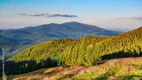 Fototapeta Naklejka Na Ścianę i Meble -  Wędrówka po Beskidzie Żywieckim
