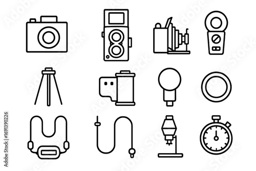 Vintage Photography Icons. Outline icon set of Vintage photography equipment: box camera, twin-lens reflex, folding bellows camera