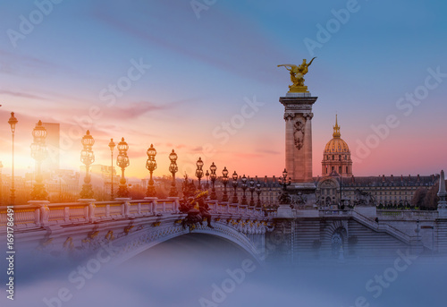 Fototapeta Naklejka Na Ścianę i Meble -  Alexandre III Bridge at sunset -Paris, France
