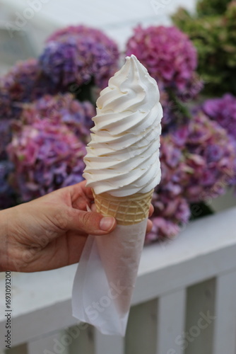 ice cream cone
