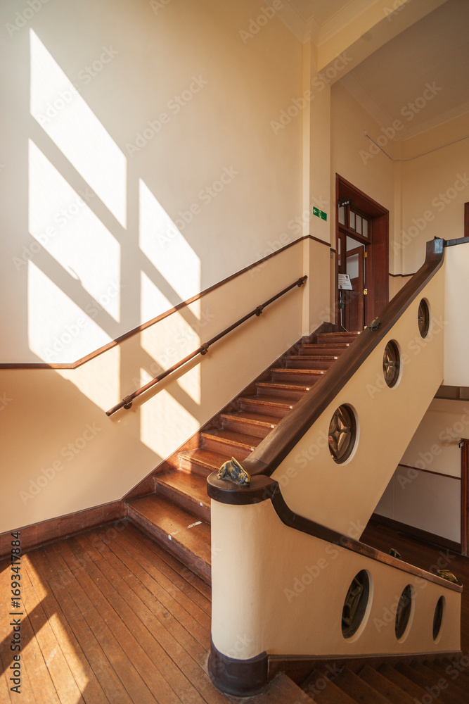 Obraz premium 旧豊郷小学校校舎群本館05