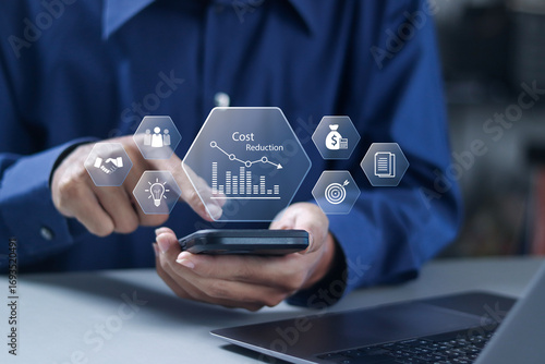 Tableau sur toile Cost reduction business finance concept