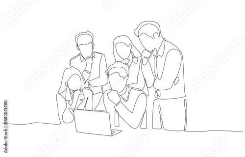 Continuous one line drawing of group of professionals gathering around laptop to analyze or discuss something important, symbolizing collaboration for making decision or solving problem in business
