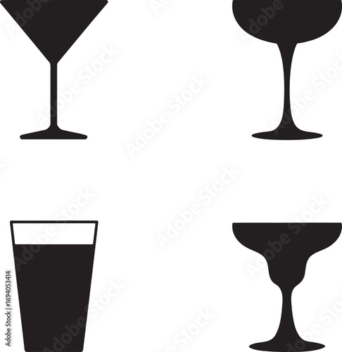 Black Silhouettes of Cocktail Glasses – Martini, Coupe, Highball, and Margarita Icons for Bar Menu and Beverage Design 