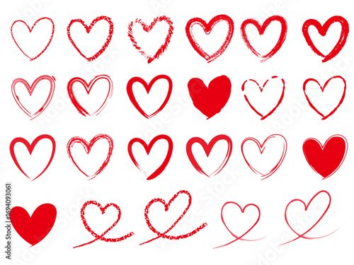 手描きストロークのハート。ベクター。背景透過。