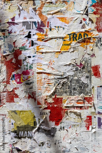 Wallpaper Mural Affiches déchirées dans les rues de de Foix dans les Pyrénées en France Torontodigital.ca