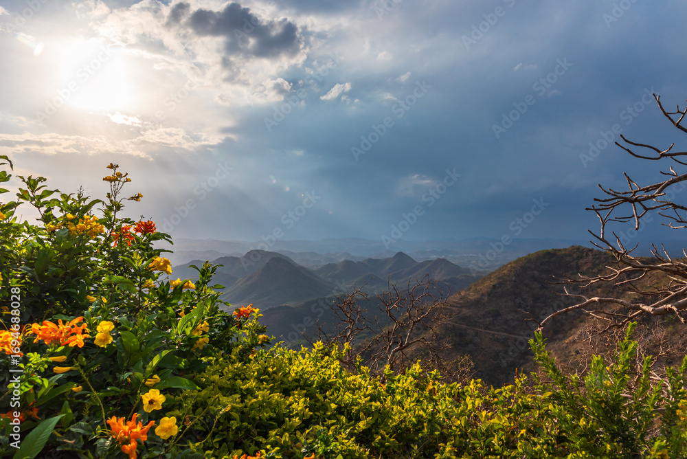 Fototapeta premium Panoramic aerial view of Aravalli mountain range from Monsoon palace at Sajjangarh, Rajasthan. It is the historic capital of the kingdom of Mewar.
