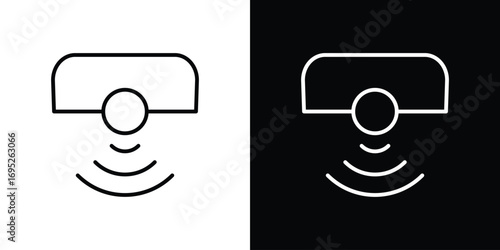 Motion sensor icon with black and white strokes