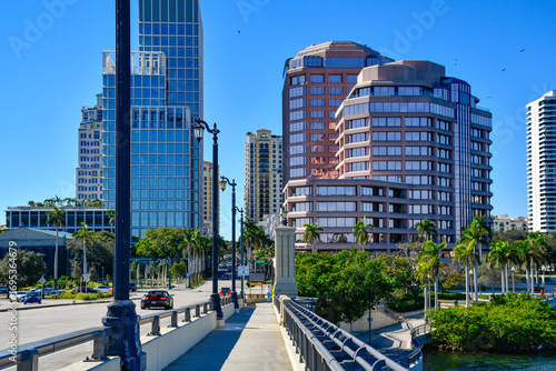 Fototapeta Naklejka Na Ścianę i Meble -  Walking path over Royal Park bridge to downtown West Palm Beach in Palm Beach County, Florida	