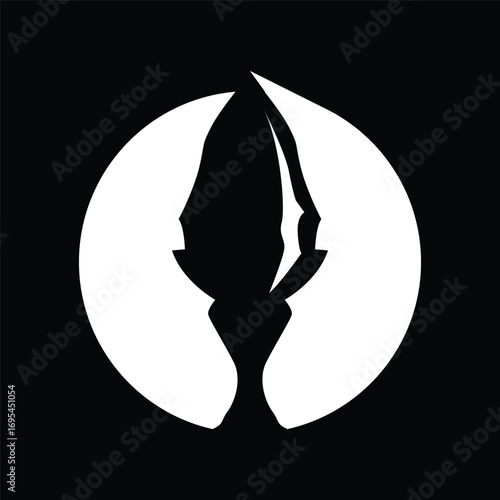 Spear Logo Old Vintage Rustic Simple Design Business Brand Spear Arrow