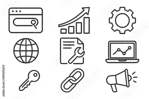 SEO icon set in thin line style. Search engine optimization concept. Web marketing, analytics, keyword research, link building, traffic growth vector illustrations. Isolated on white.