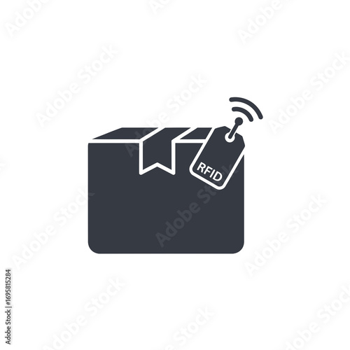 Smart package with RFID tag for seamless tracking and inventory management in modern logistics