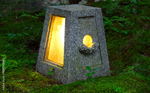 石灯篭　御岩神社