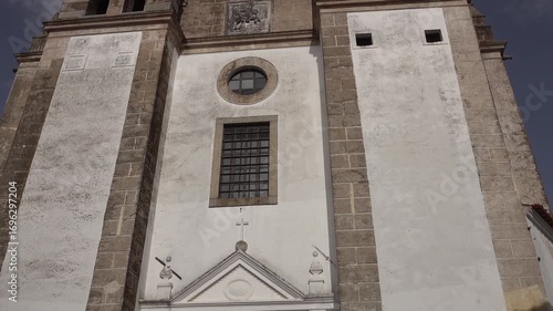 Close-Up of the Main Door, Câmara Municipal de Évora