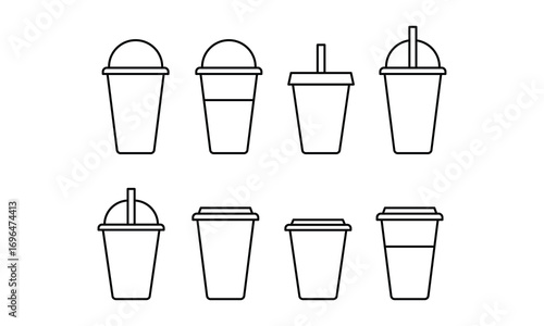 Set of outline icons of disposable drink cups with lids and straws. Minimal black line style design, perfect for cafe menu, beverage illustration, fast food branding, and modern graphic templates.