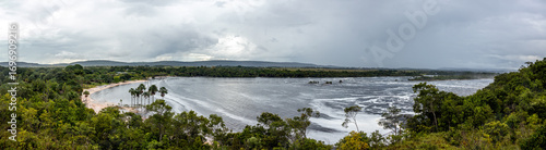 Panoramic view of Canaima lagoon and surrounding jungle