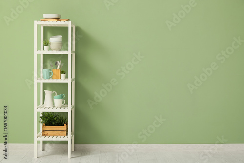 Shelving unit with clean di...