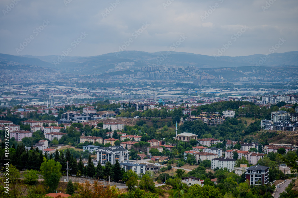 Obraz premium Urban view of Başiskele and İzmit skyline