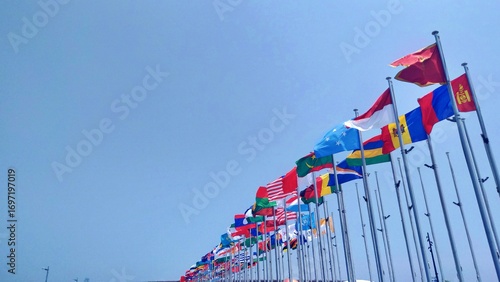 大阪万博と世界各国の国旗