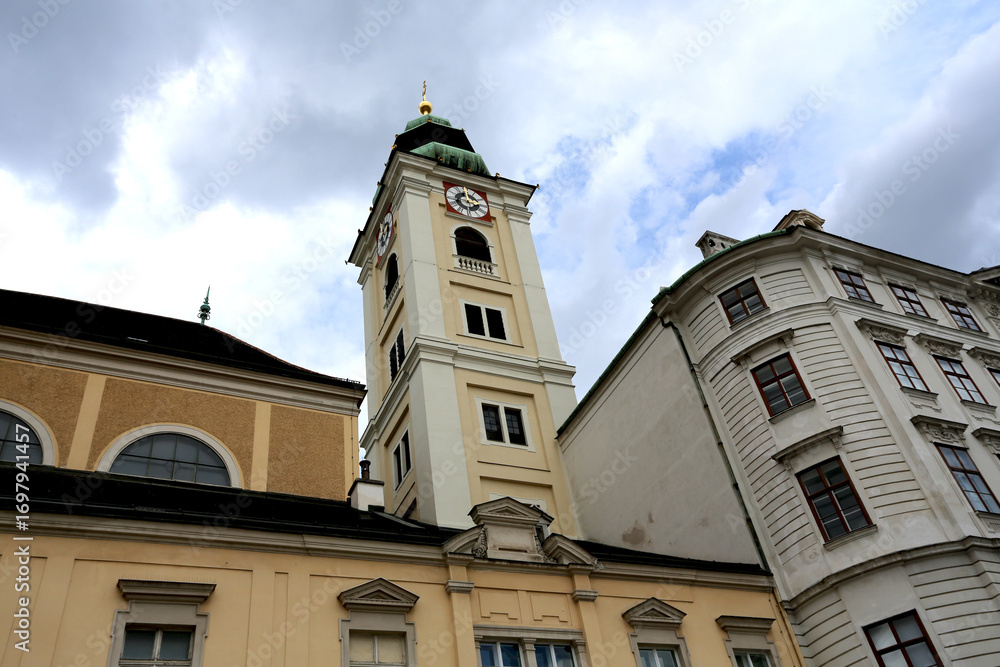 Fototapeta premium Abbaye Bénédictine Schottenstift en plein centre de Vienne