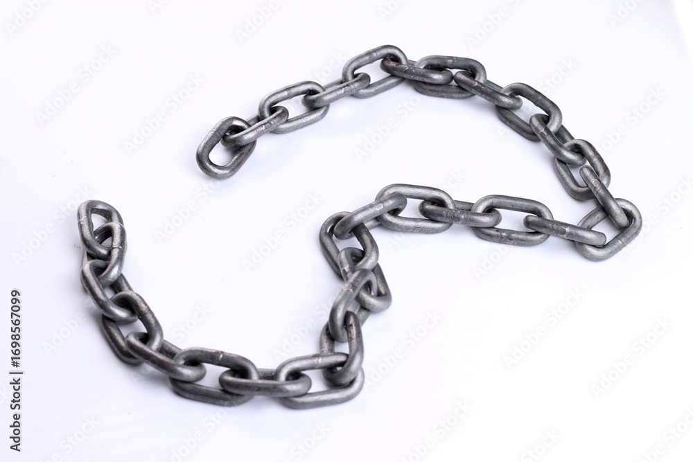 Obraz premium Iron chain isolated on white background.
