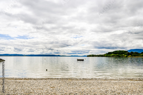 Petit Cortaillod, Cortaillod, Bevaix, Neuenburgersee, Seeufer, Schilf, Naturschutz, Strand, Kieselstrand, Vögel, Weinberge, Frühling, Neuenburg, Schweiz